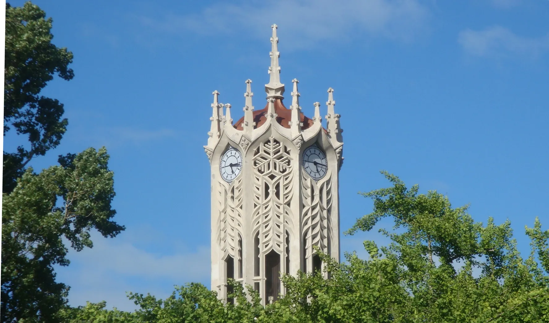 The ClockTower (Old Arts Building), University of Auckland