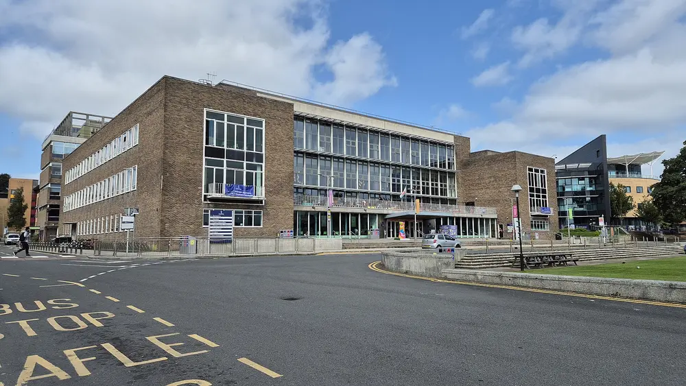 Fulton House, the main building of Swansea University's Singleton Park campus (host campus of the Swansea GEM medical school)